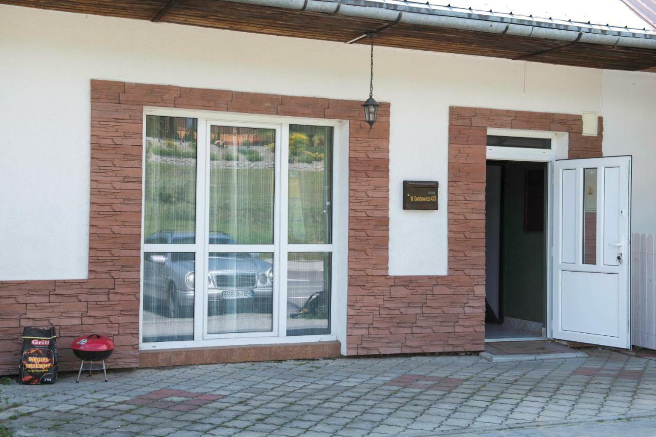 Apartament Szafa Apartamento Ustrzyki Dolne Exterior foto